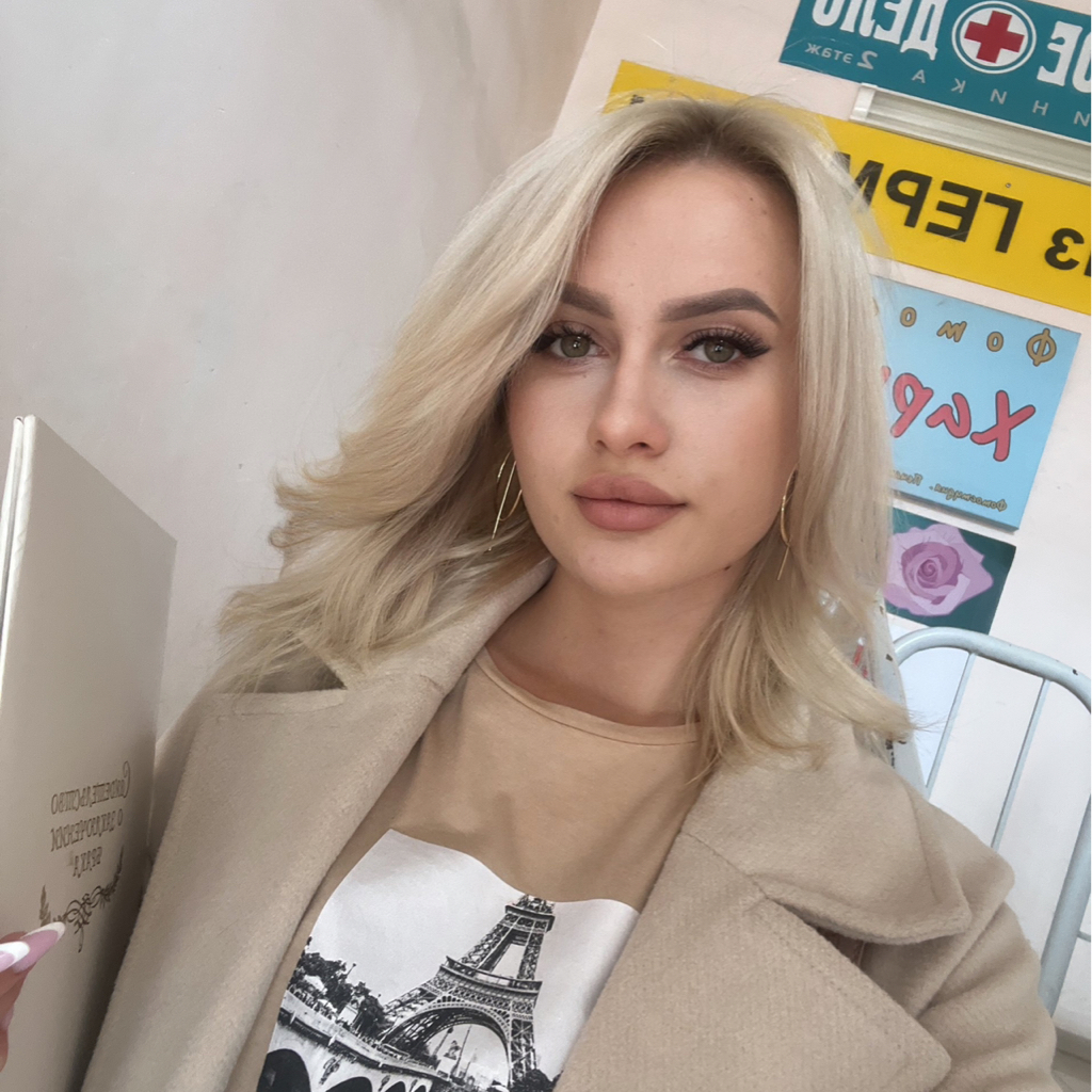 Марина  Оленникова