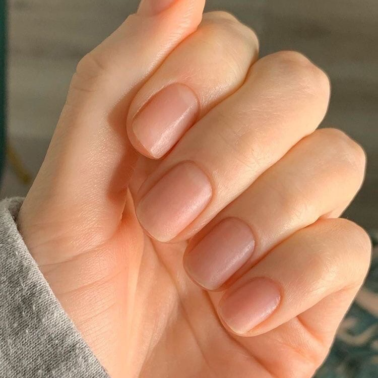 Маникюр без покрытия