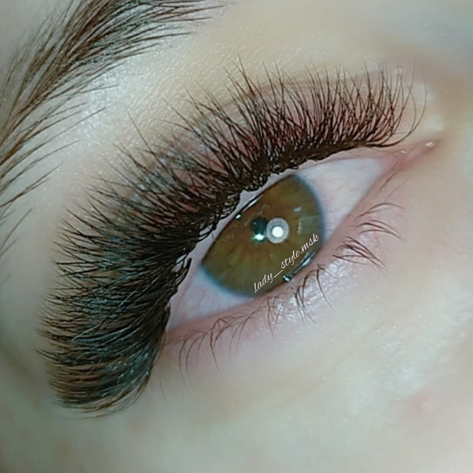 Наращивание ресниц объём-3D