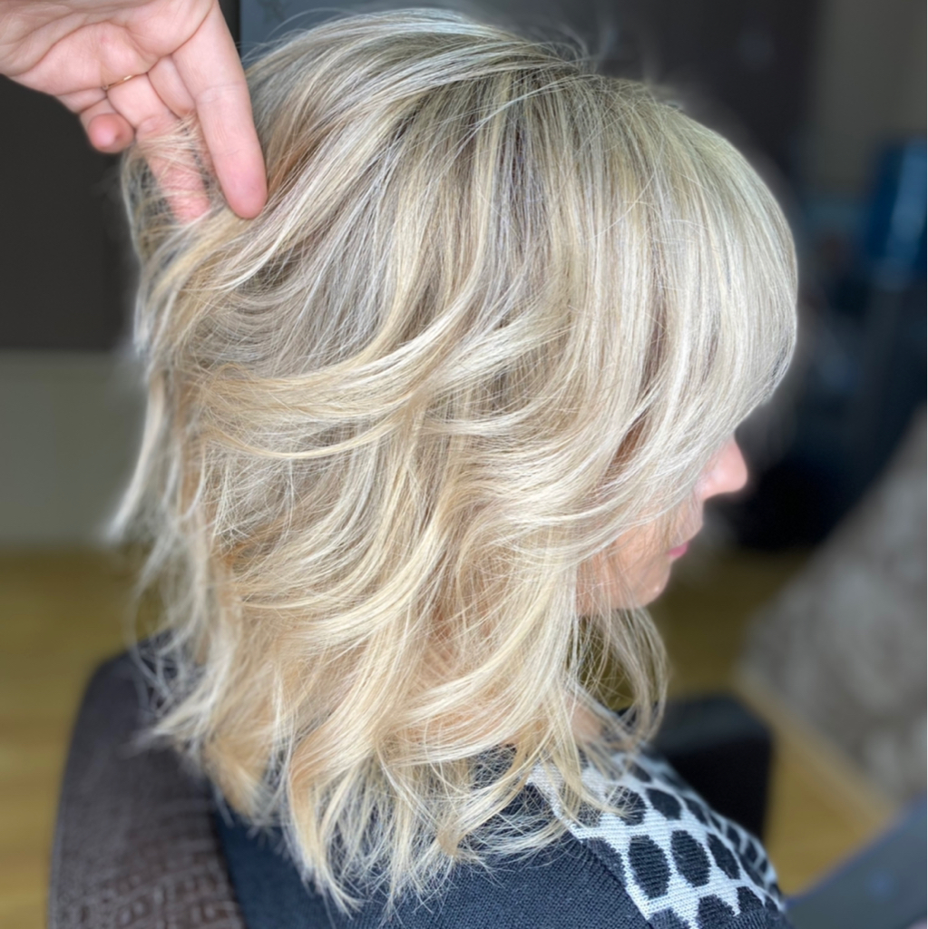 СЛОЖНОЕ ОКРАШИВАНИЕ НА НАТУРАЛЬНЫЙ ЦВЕТ