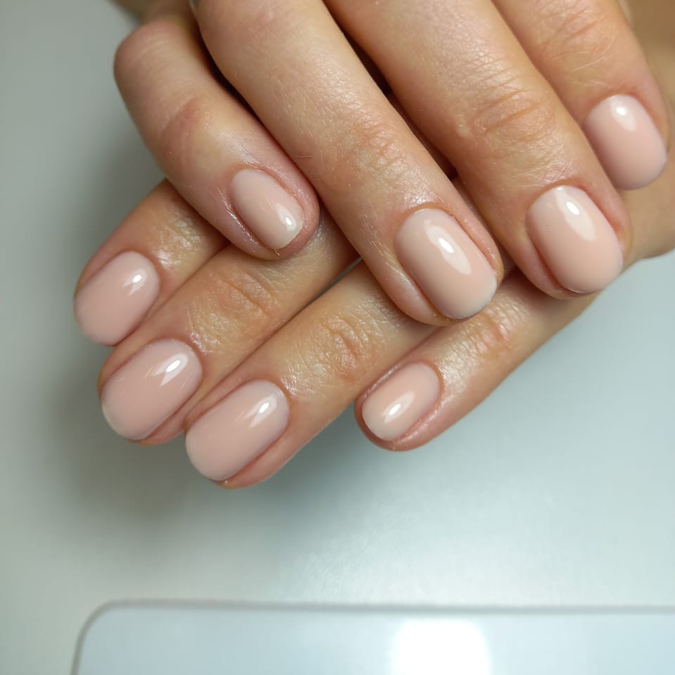 Комбинированный маникюр