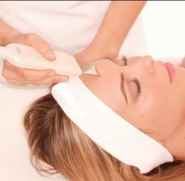 Ультразвуковая чистка лица