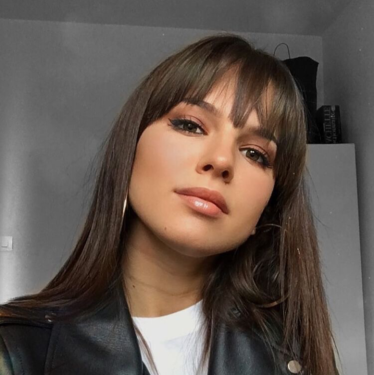 Стрижка челки