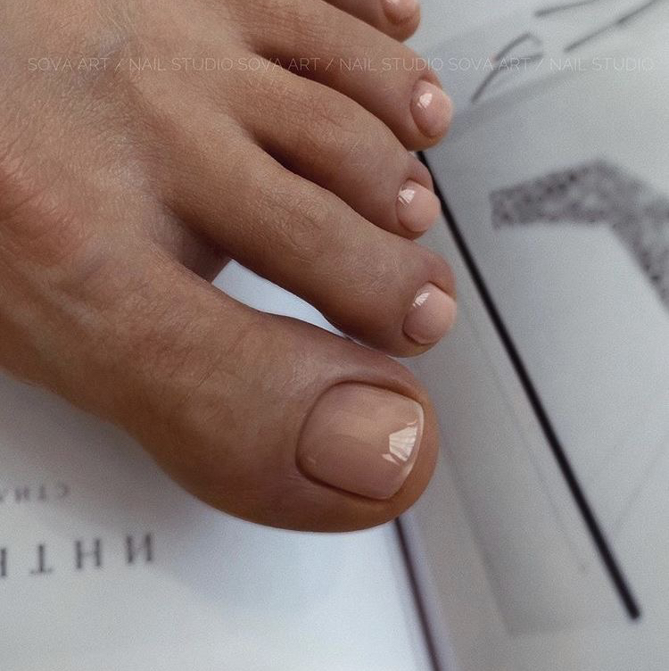 Педикюр пальцы