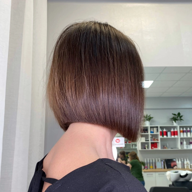 Женская стрижка