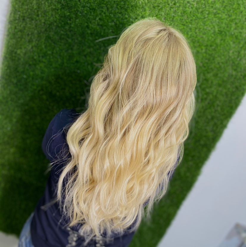 Окрашивание волос в технике/total blond. Длинные волосы