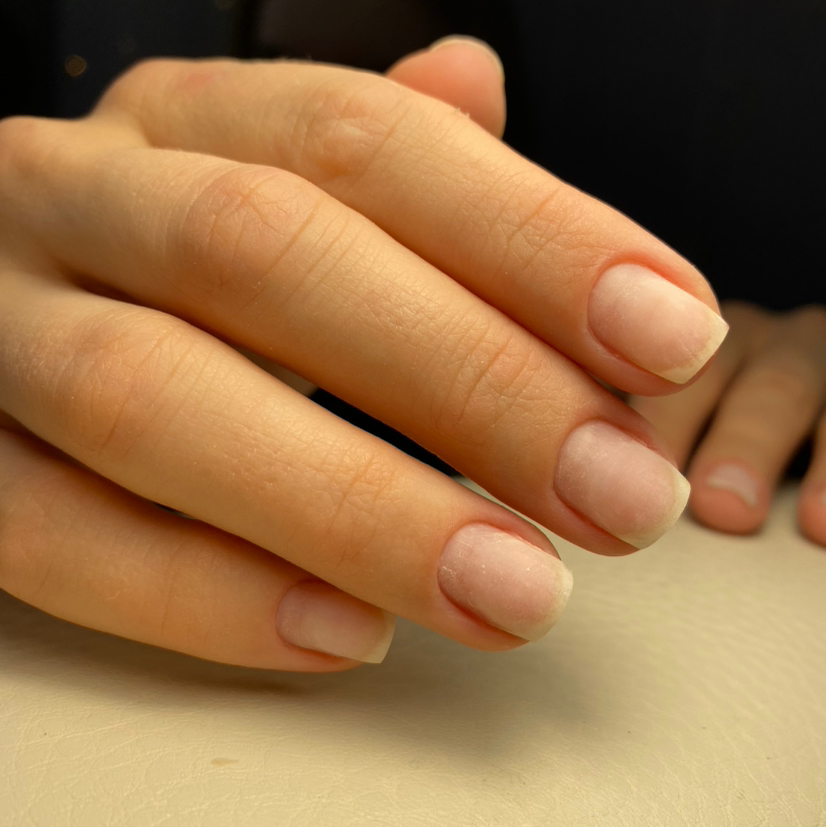 Снятие гель-лака с оздоровлением