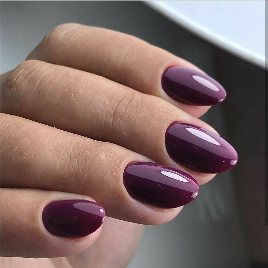 Маникюр с покрытием гель-лак