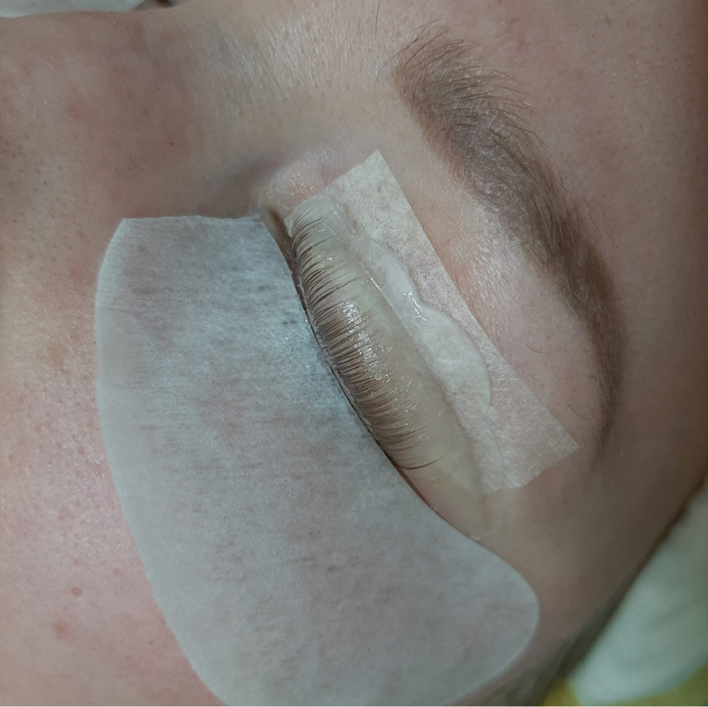 Ламинирование ресниц