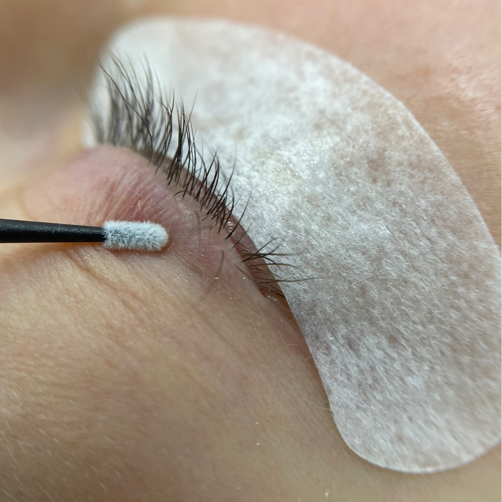 Снятие моего наращивания ресниц