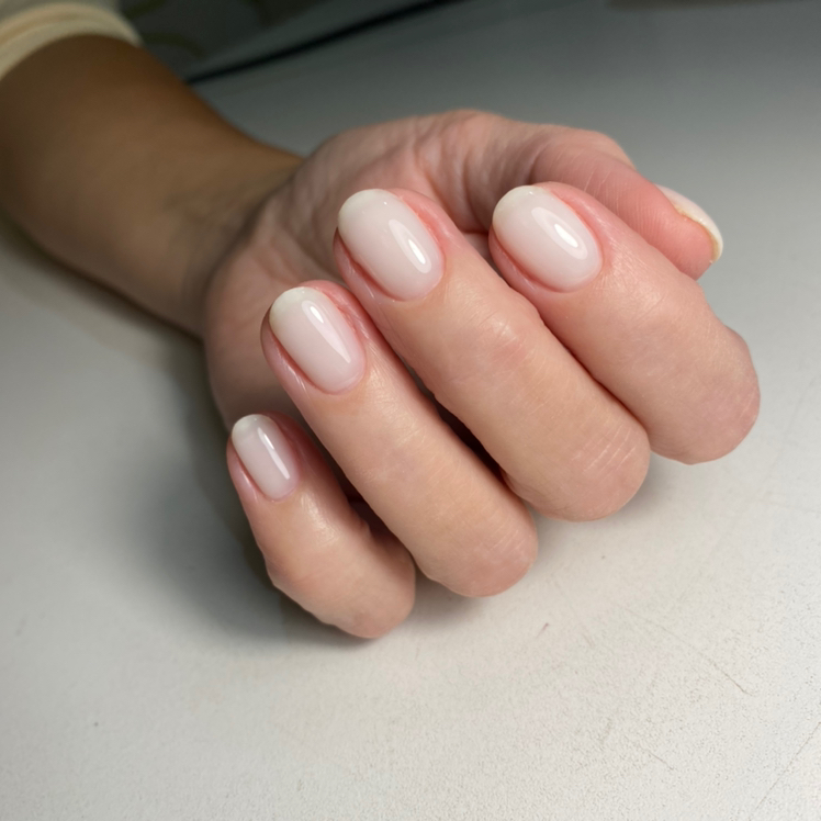 Покрытие ногтей гель лаком