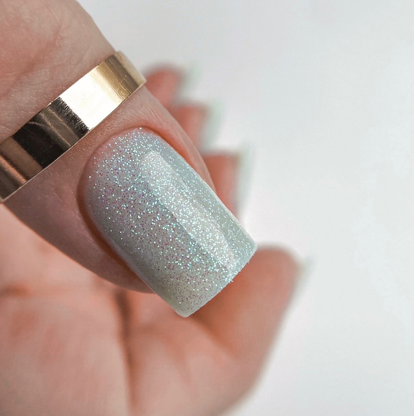 Маникюр + однотонное покрытие