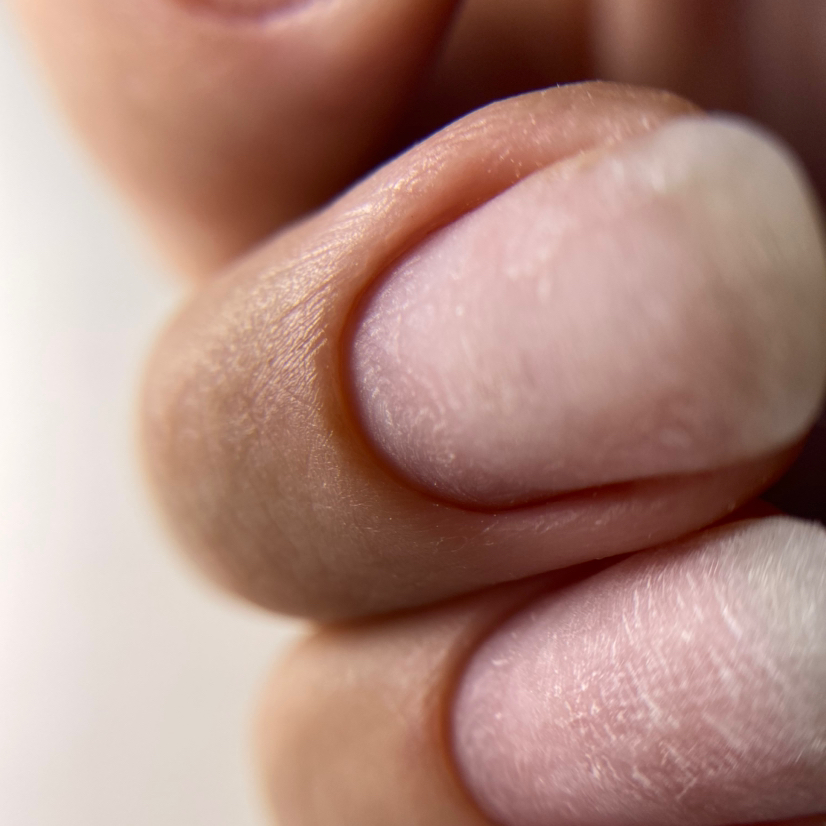 Маникюр без покрытия