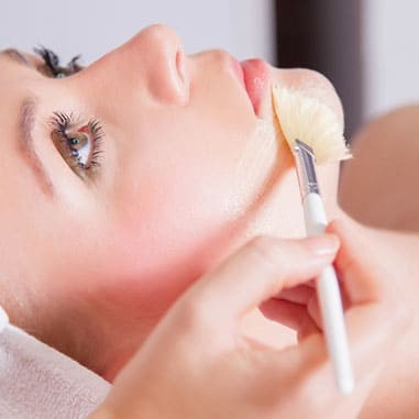 ХИМИЧЕСКИЙ ПИЛИНГ (ПО ПОКАЗАНИЯМ)