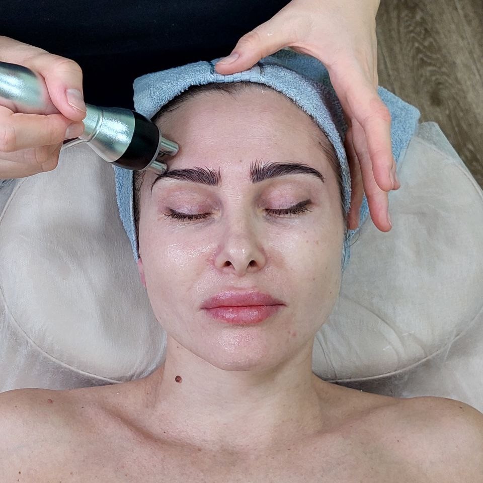 "ПОДТЯНЕМ ВСЕ" ПРОГРАММА ДЛЯ ЛИЦА