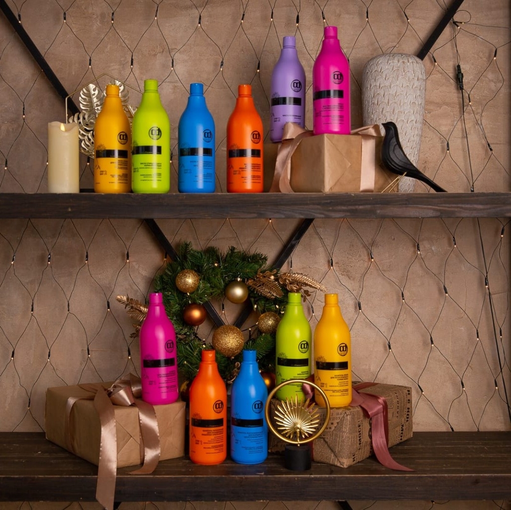 продажа профессиональной косметики.