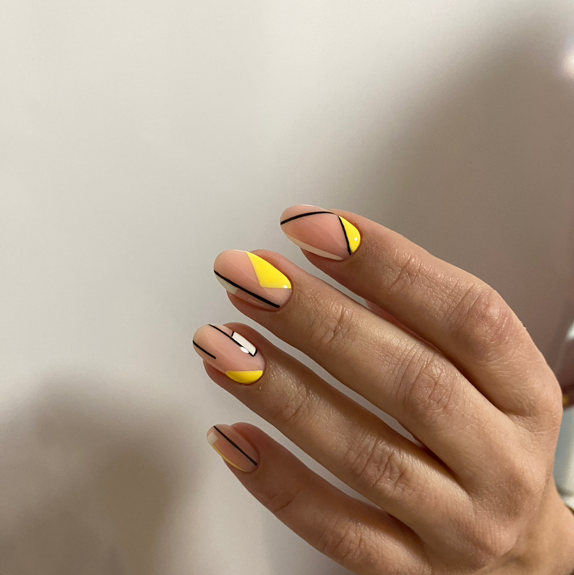 Маникюр/укрепление с покрытием гель-лак+легкий дизайн