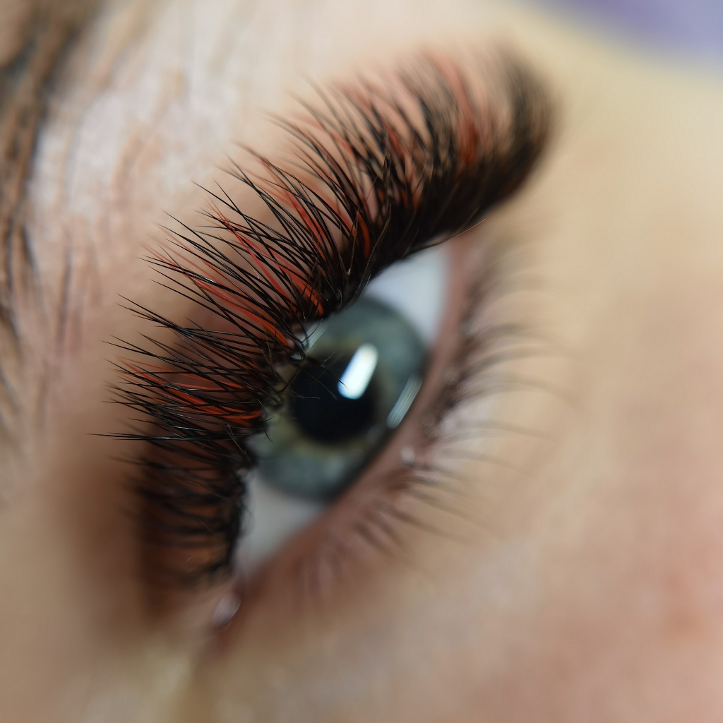 Наращивание ресниц 2,5D