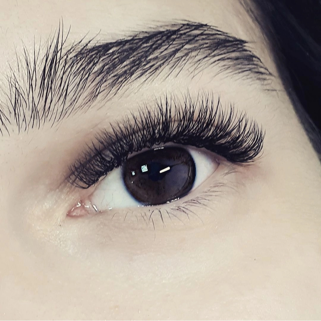 Наращивание ресниц 2D