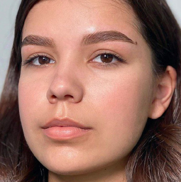 Окрашивание + коррекция бровей