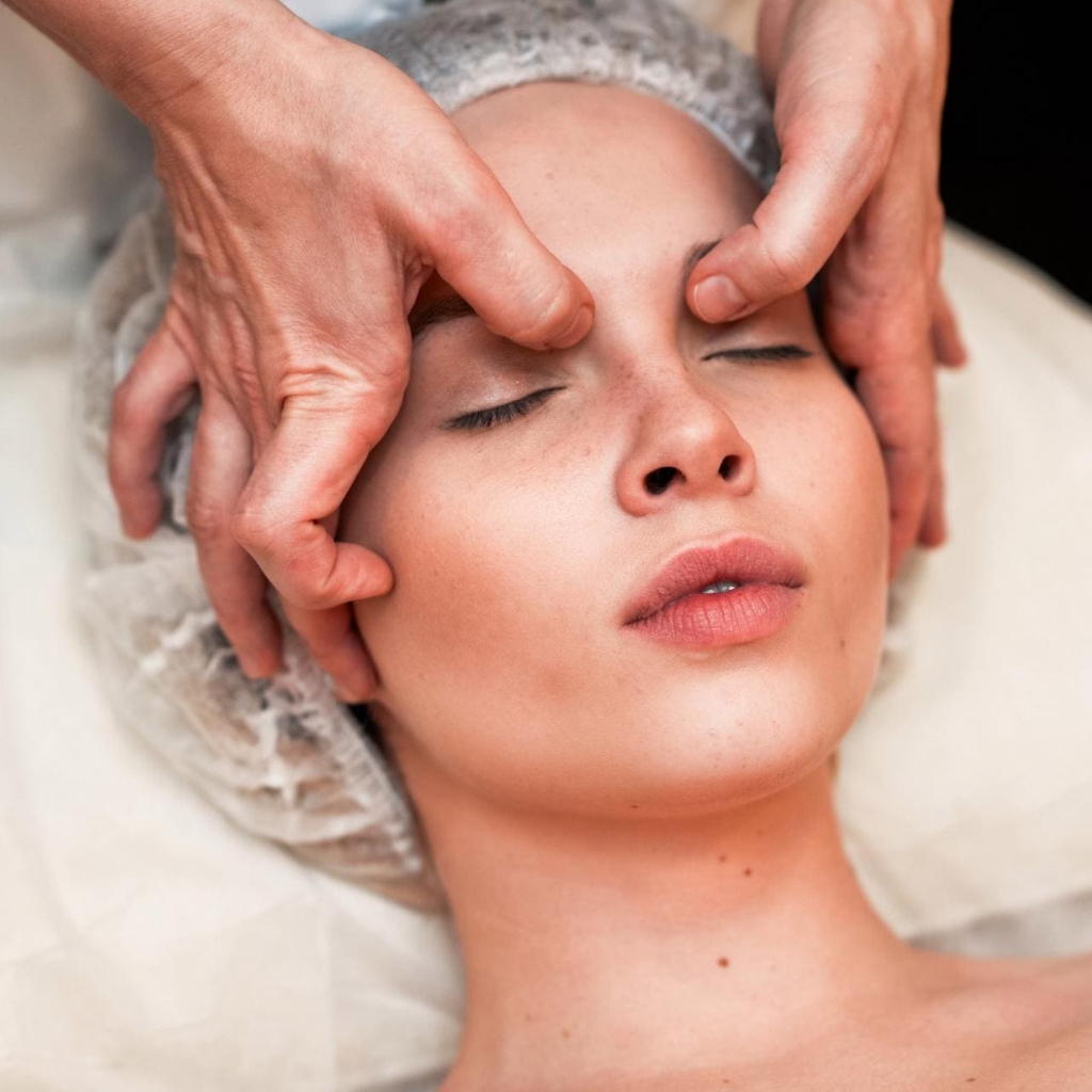 СКУЛЬПТУРНЫЙ МАССАЖ ЛИЦА