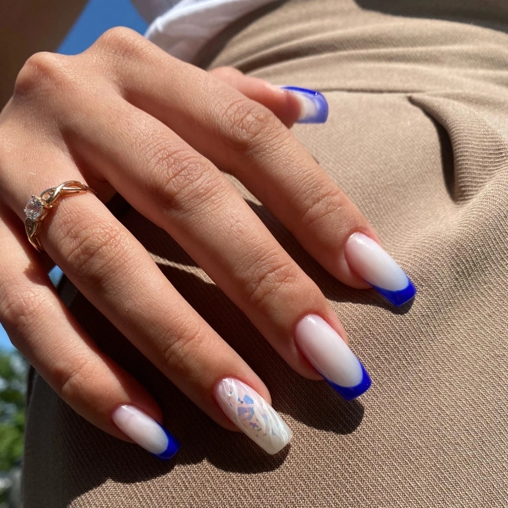 Наращивание ногтей