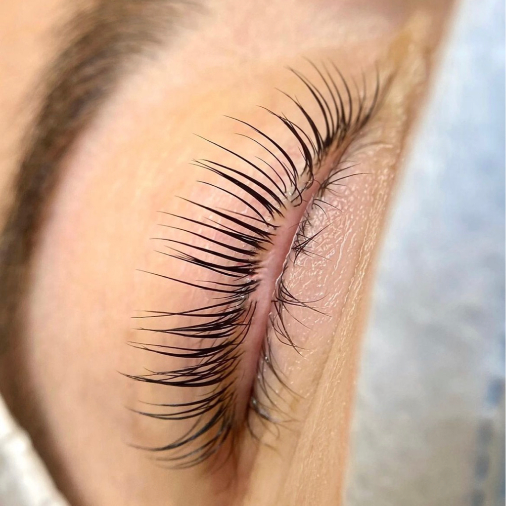 LASHES LAMI Ламинирование ресниц