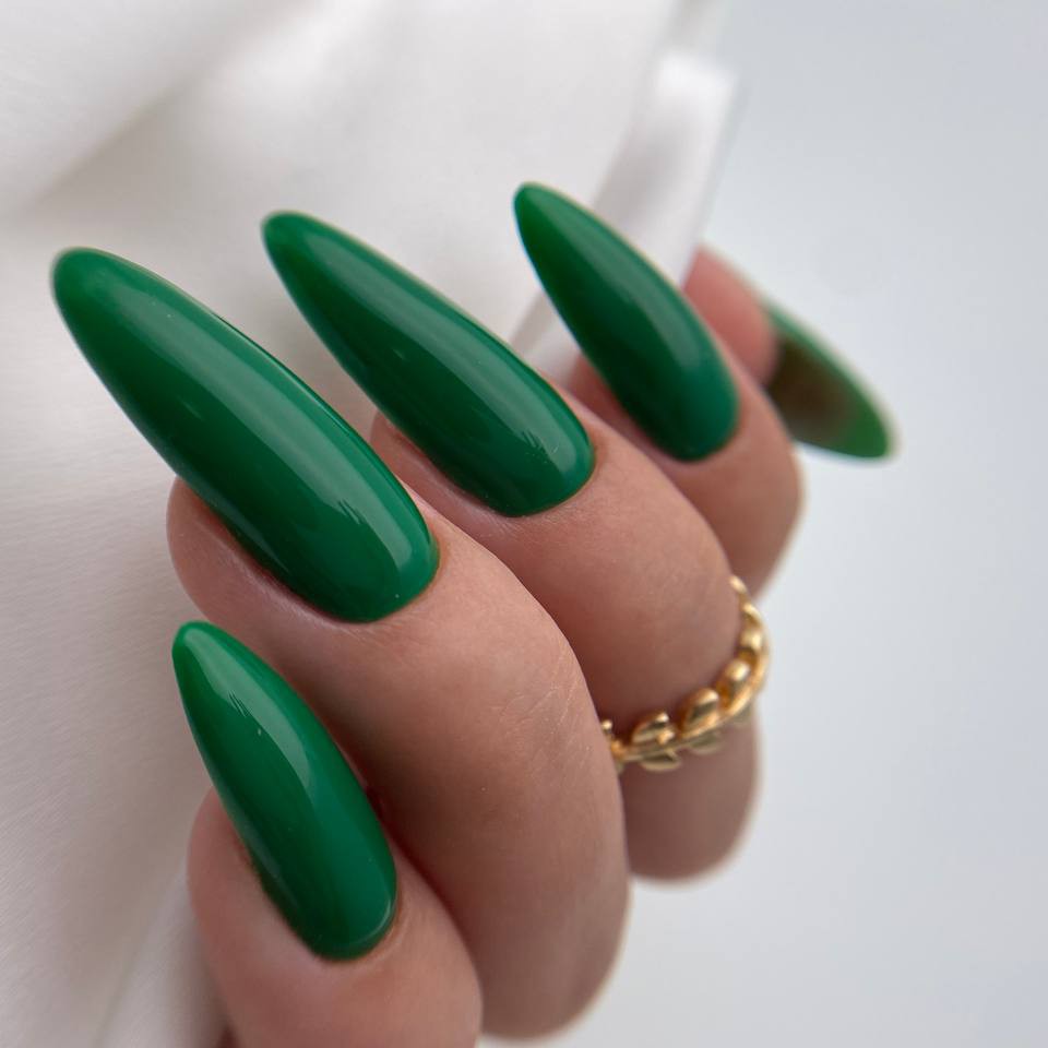 Наращивание ногтей