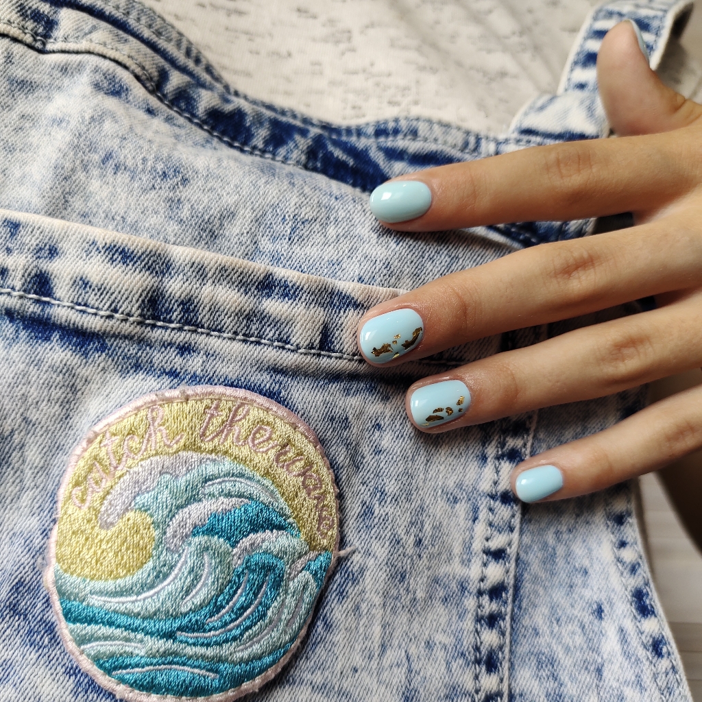 Аппаратный детский маникюр+гель лак