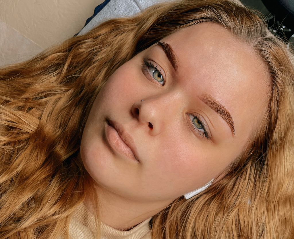 Оформление бровей(коррекция+окрашивание)