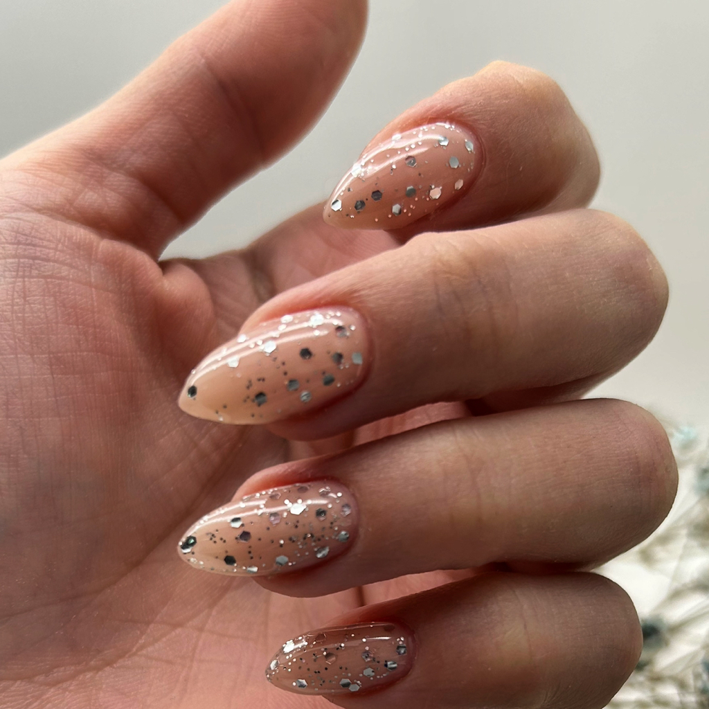 •МАНИКЮР С УКРЕПЛЕНИЕМ ГЕЛЕМ•