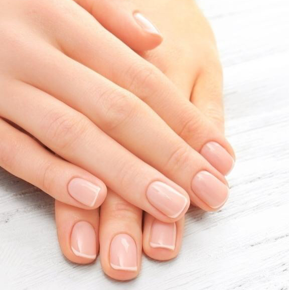 Маникюр классический