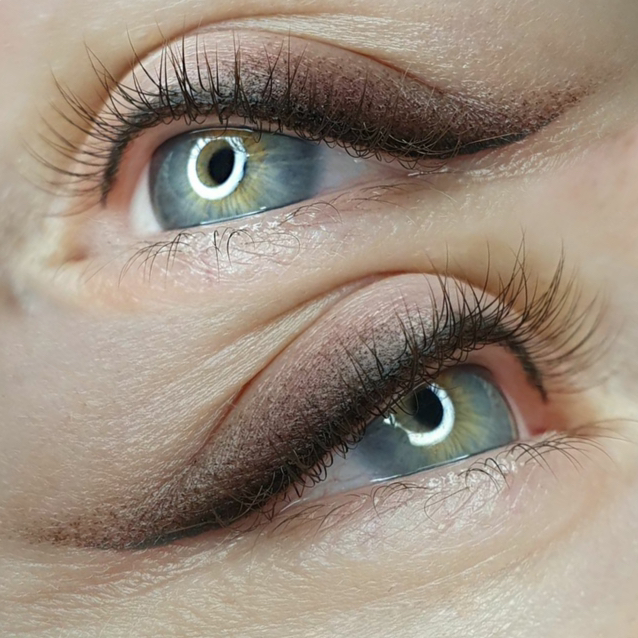 Перманентный макияж глаз (стрелка с растушевкой)