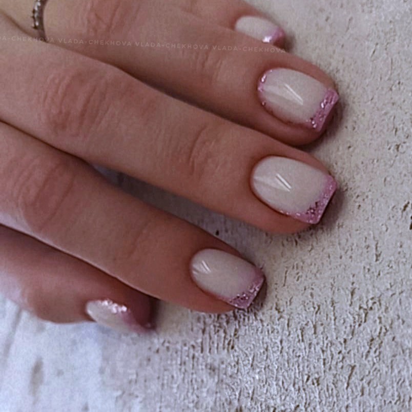 Маникюр с покрытием гель-лак