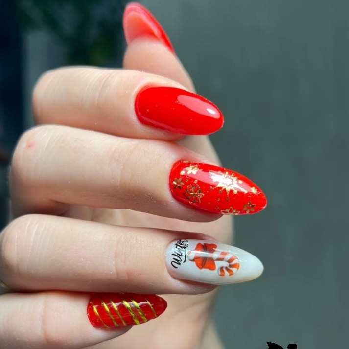 Наращивание ногтей + маникюр + дизайн (2-4 ногтей)