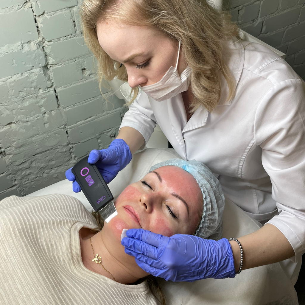 Hydra Facial лицо: эксперсс очищение