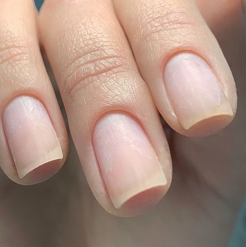 Снятие и маникюр