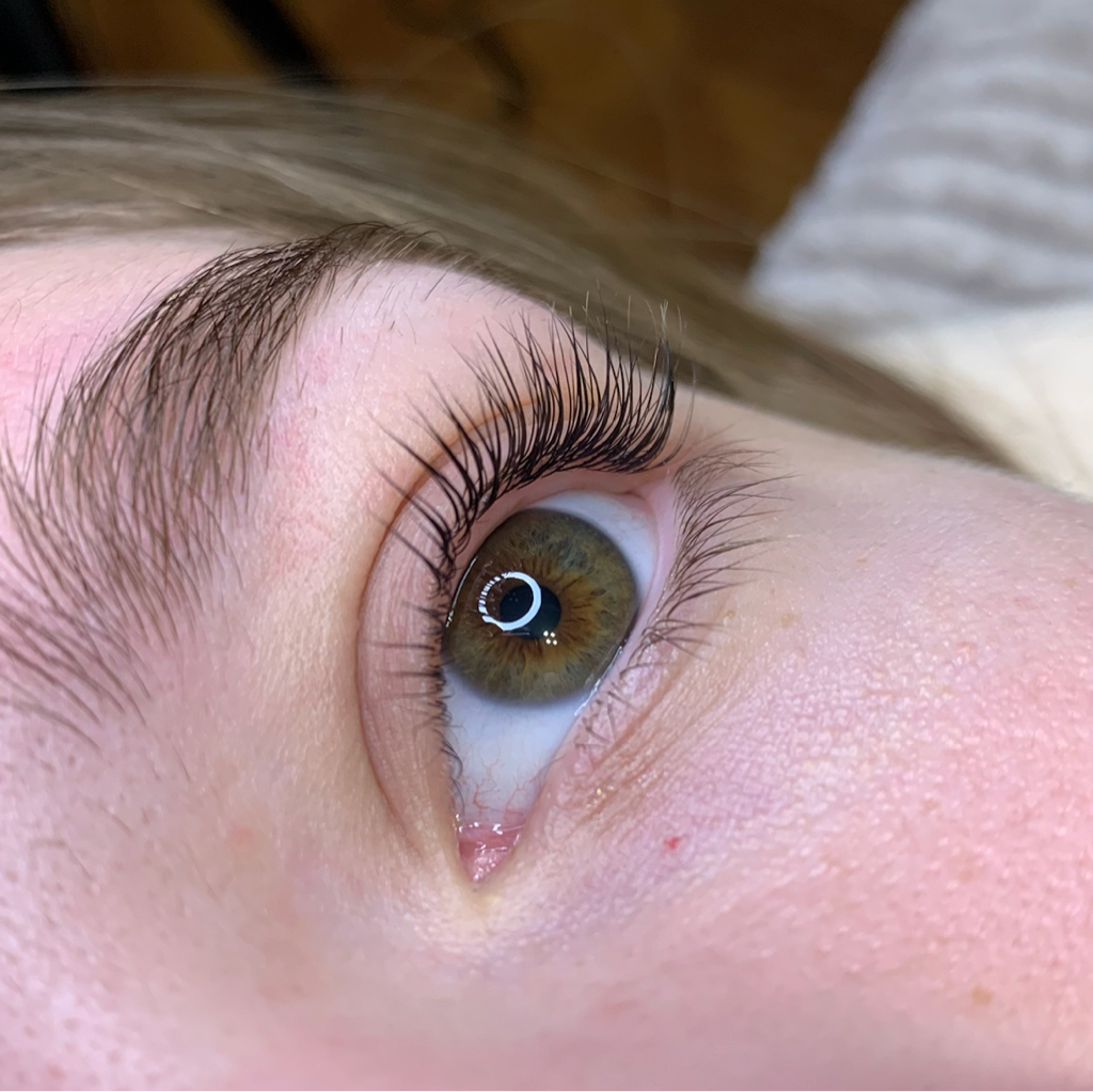 Ламинирование ресниц