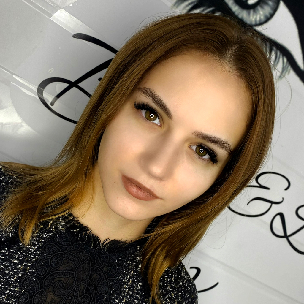 Наращивание ресниц 2,5D