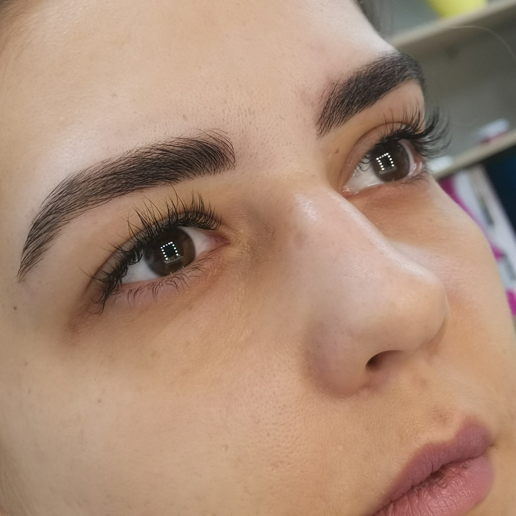 Окрашивание бровей без коррекции (краска/хна)