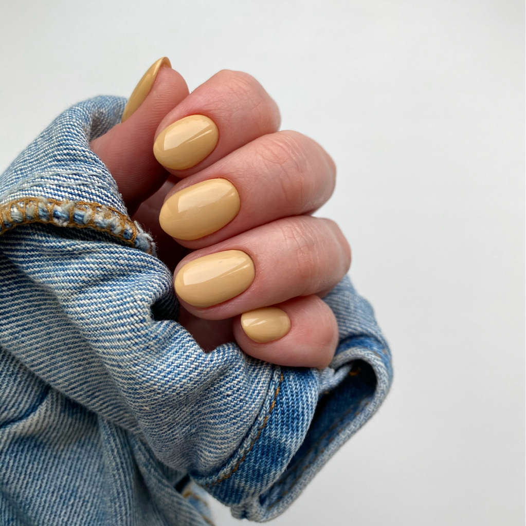 Маникюр с покрытием гель лак (однотон)