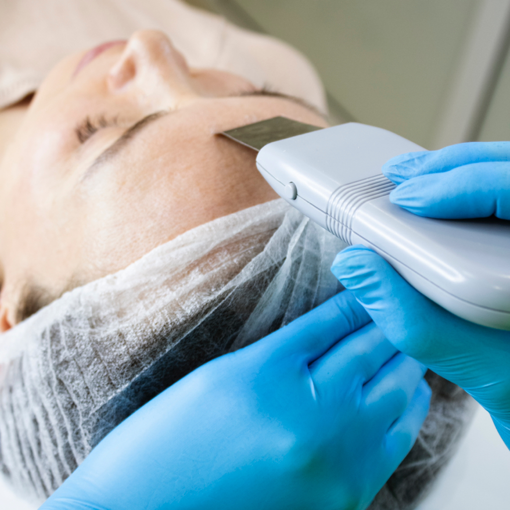 Ультразвуковая чистка лица