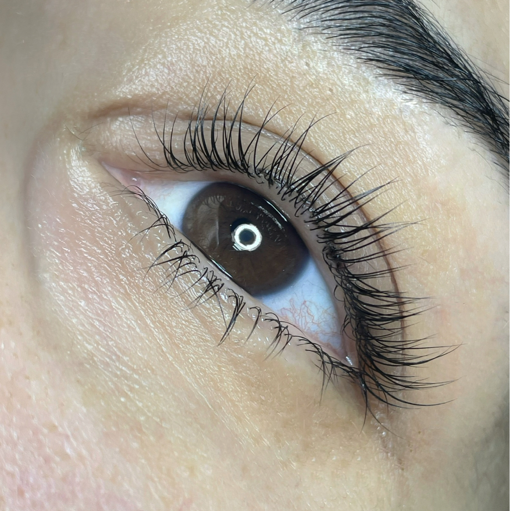 Ламинирование ресниц