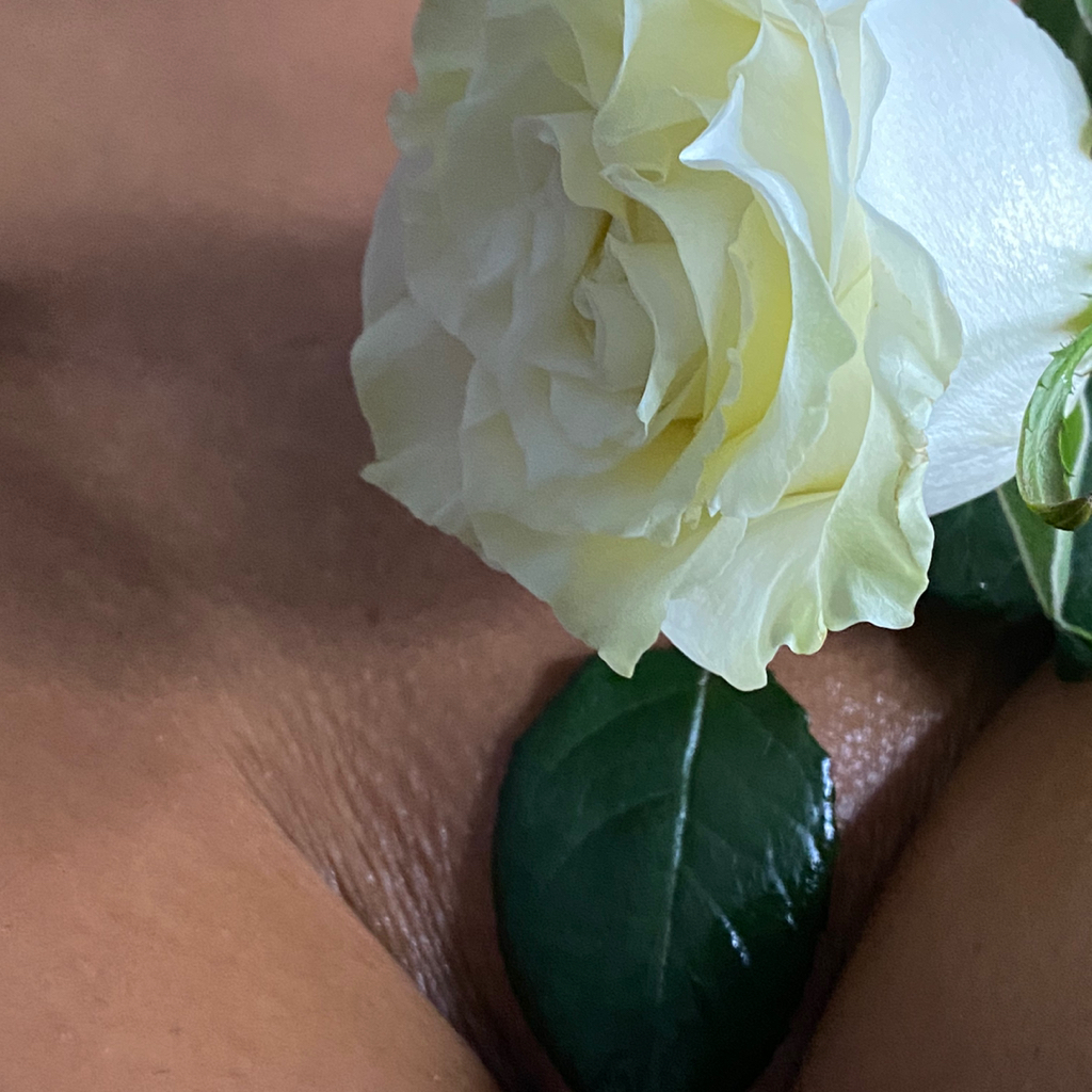 Глубокое бикини