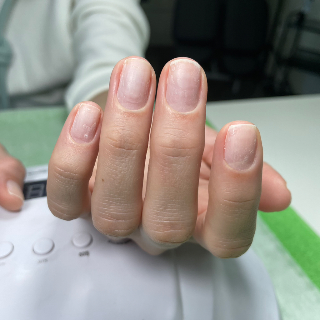 Маникюр без покрытия