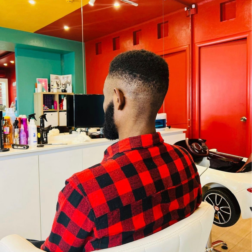 Мужская модельная стрижка