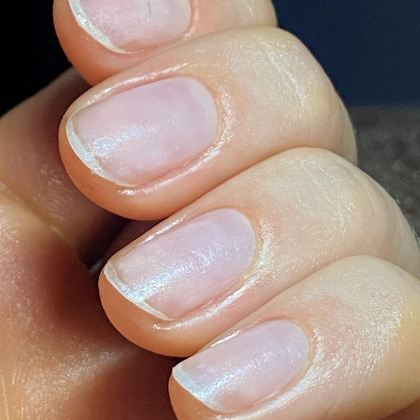 Маникюр классический