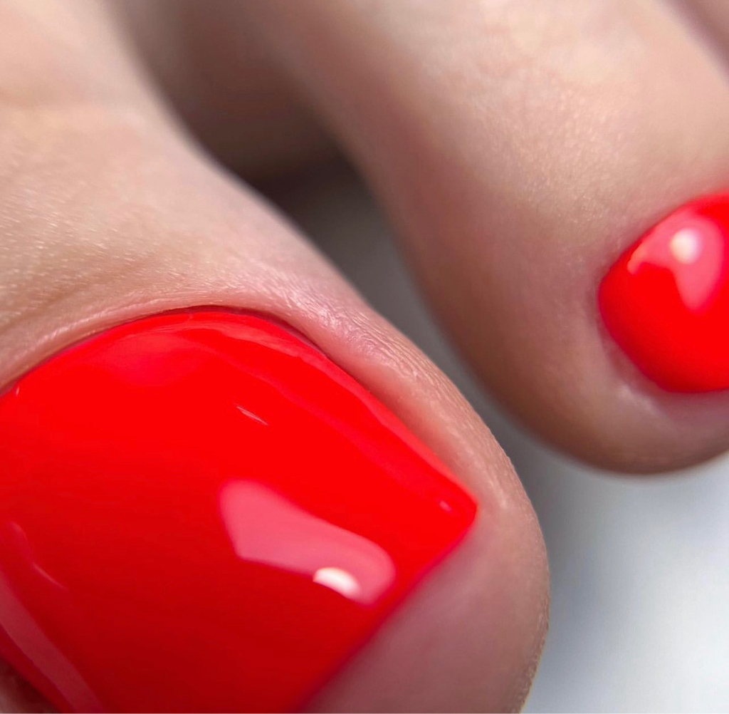 Эстетический педикюр (обработка пальчиков с покрытием)