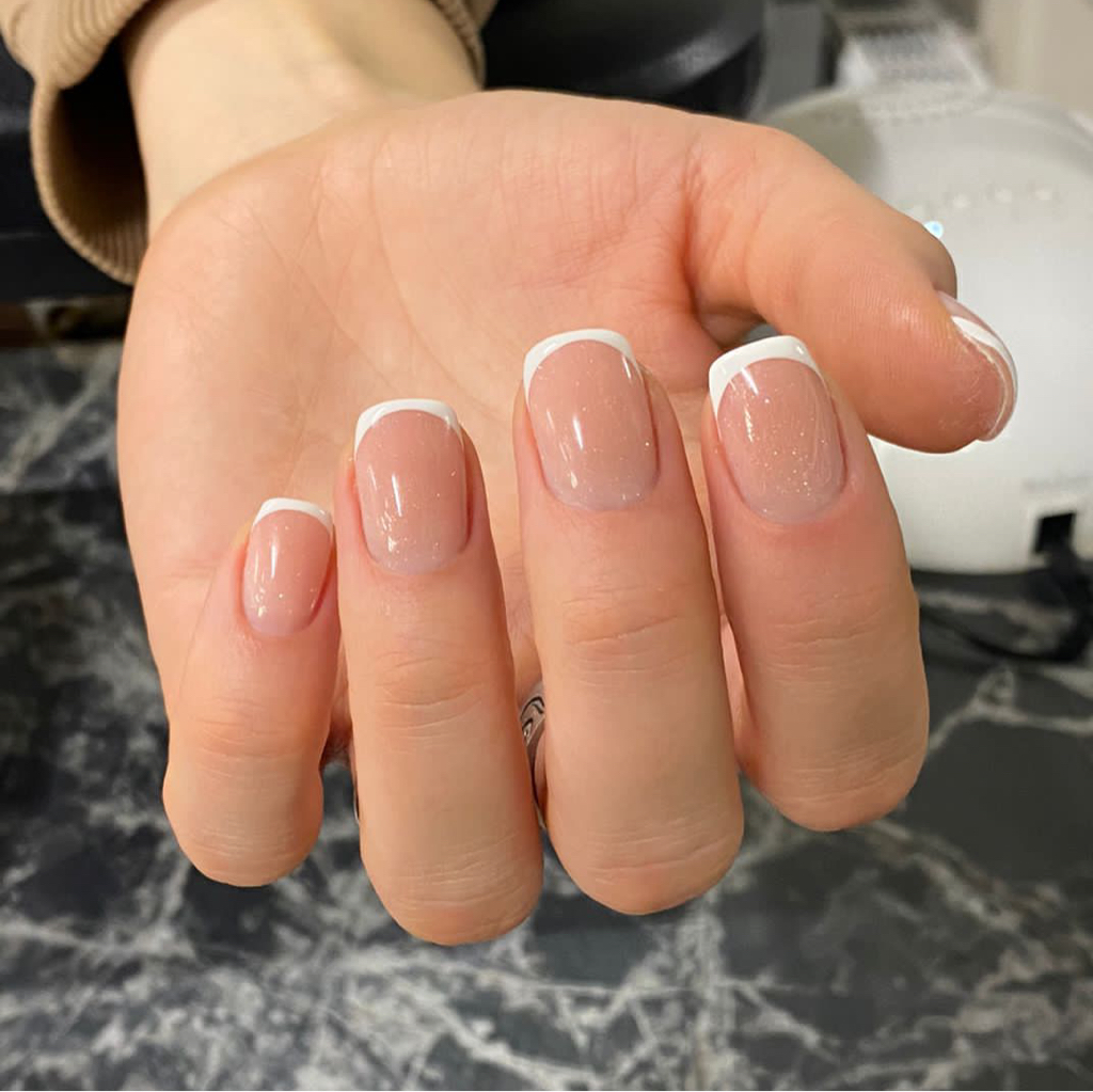 Маникюр + покрытие гель-лак + френч