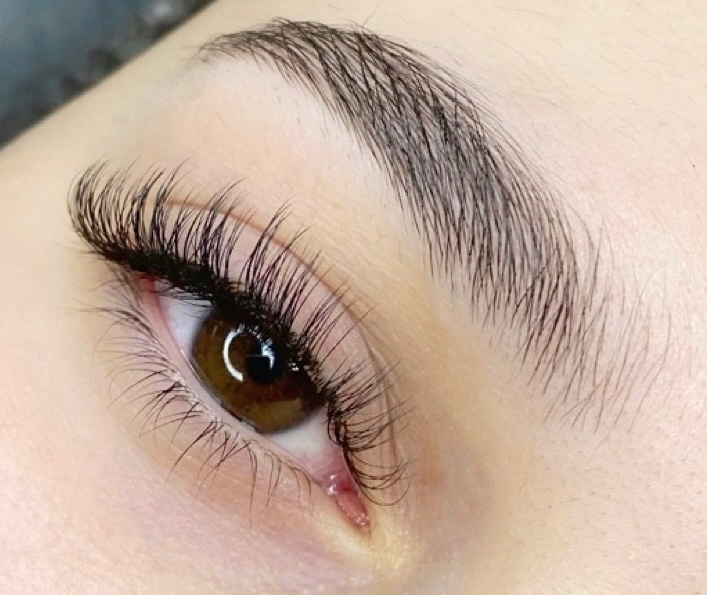 Классическое наращивание ресниц